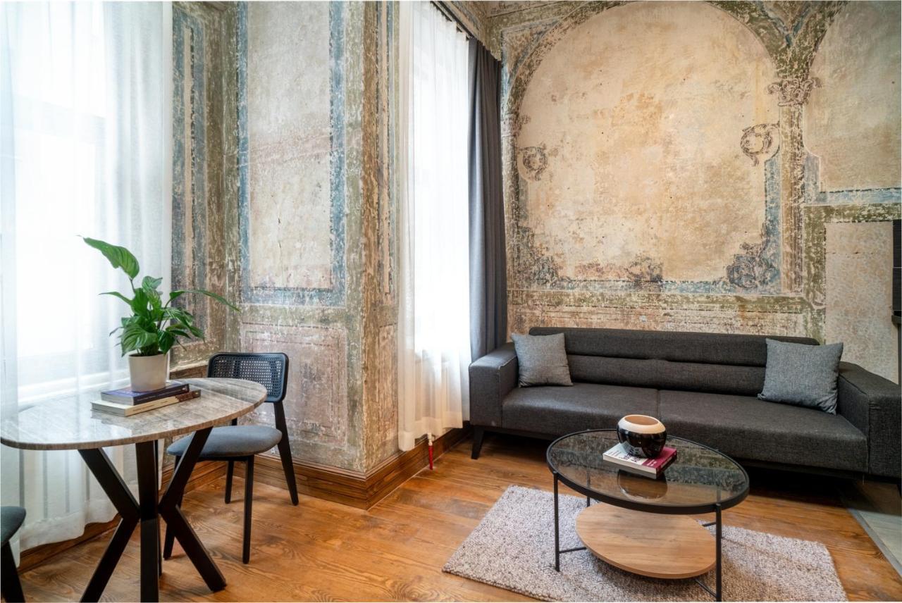 Urban Quarters - Bueklue Istanboel