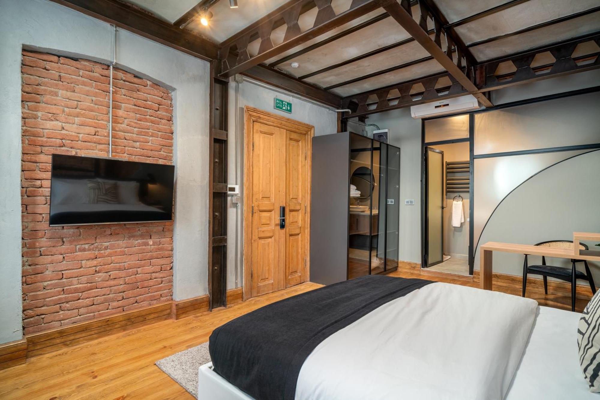 Urban Quarters - Bueklue 4*